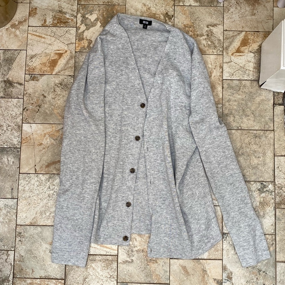 Uniqlo super soft cardigan